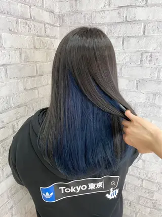 ロング カラー 小林 妃那のヘアスタイル