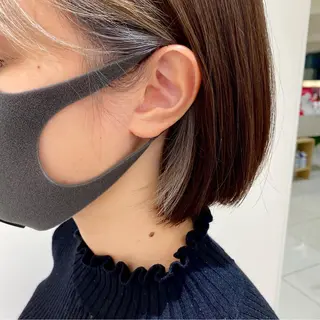 ショート カラー 細めハイライト🩶 ボブ/レイヤーカットのヘアスタイル