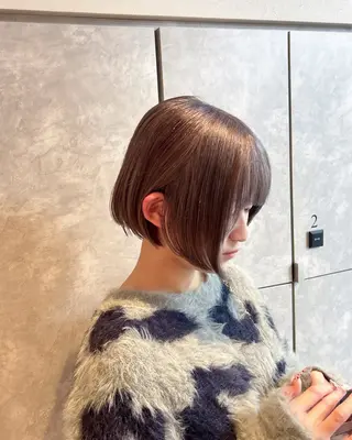 ミディアム ガルボヘアー心斎橋所属・プルエクステカラー専 門店ガルボヘアーのヘアスタイル