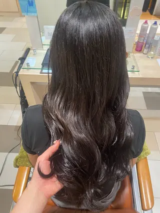 ロング 🦋‪ハイトーンカラ ー🦋‪熊田 史織のヘアスタイル