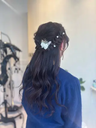 カラー ヘアアレンジ 似合わせレイヤー🪽 グレージュ🪽のあのヘアスタイル