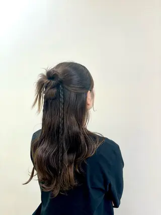 ロング ヘアアレンジ 🧸ROMEO京橋 ほそいけいこ🧸のヘアスタイル