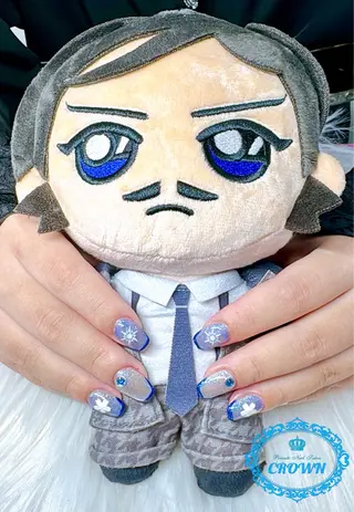 ネイル CROWN プライベートサロンのネイルデザイン