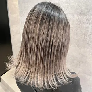 セミロング カラー MiL所属・✨ハイトーン✨ 濱田知孝のヘアスタイル