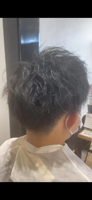 パーマ 中村 誠也のヘアスタイル