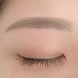 アイブロウ BellFlower Aki(眉・まつげ)のマツエク・マツパデザイン