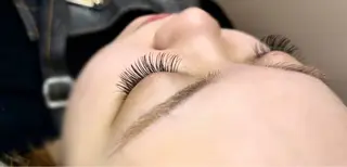 マツエク・マツパ 山本joieange 心斎橋店のネイルデザイン