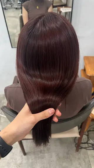 セミロング カラー Garland 表参道所属・ミディアムレイヤー/ 艶カラー🎀 emiのヘアスタイル