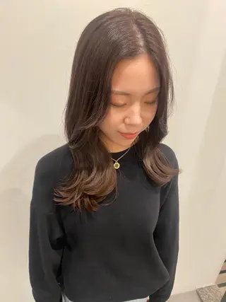 ミディアム カラー 🍑 モモカ🍑のヘアスタイル