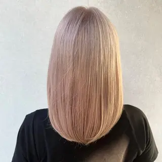 セミロング 茅ヶ崎/ハイトーン /レイヤーカットのヘアスタイル