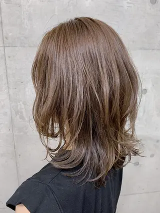 ミディアム カラー 松本 和之のエステ・リラクイメージ