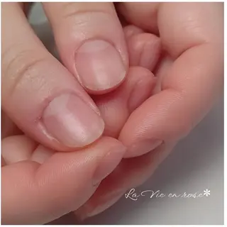 ネイル ラヴィアン ローズのネイルデザイン