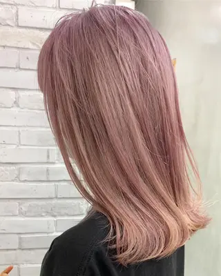 セミロング カラー 韓国/ハイトーン/ ボブ🎀MIKU🎀のヘアスタイル