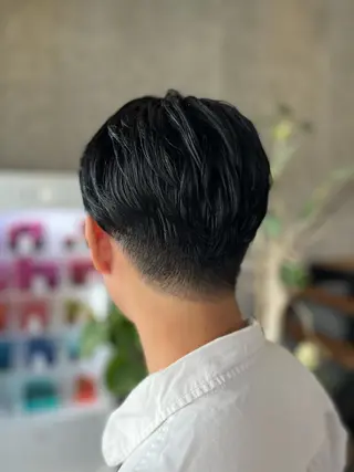 メンズ 傷ませないカラー・ ボブ・リクト💥のヘアスタイル