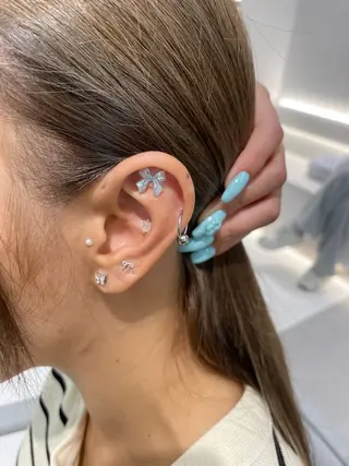 ヘアセット🎀耳つぼ 👂💎MONAMIのヘアスタイル