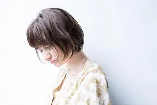 カラー 飯田 みづきのヘアスタイル