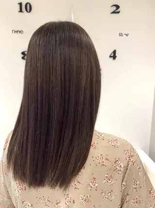 ロング カラー 松吉 純平のヘアスタイル