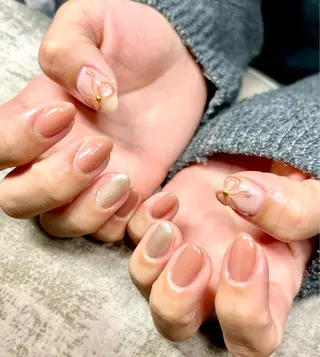 ネイル nailroom HARU.のネイルデザイン