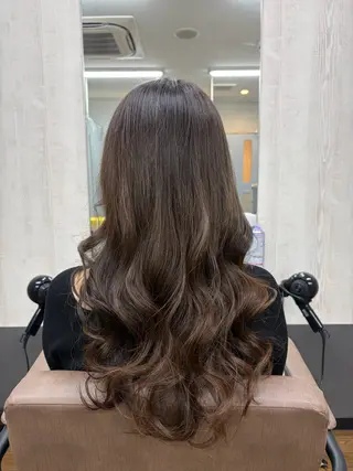ロング カラー TELA HAIR 幕張本郷所属・TELA HAIR 幕張本郷店 千尋のヘアスタイル