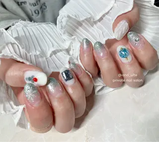 ネイル andulte MAIのネイルデザイン