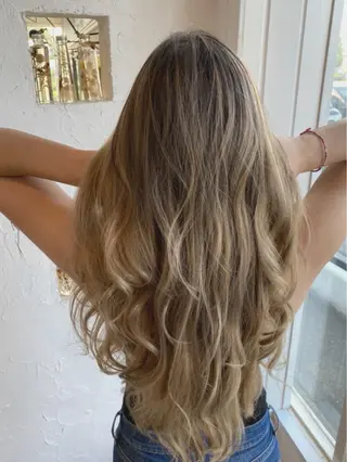 ロング カラー パーマ 美容室 ソンリエのヘアスタイル