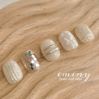 ネイル nail salon  eminyのネイルデザイン