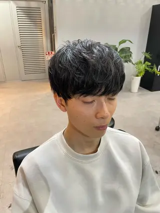 ミディアム メンズ ミルクティーベージュ ❤︎レイヤー　MIAのヘアスタイル