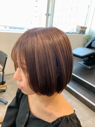 ショート ヨシミ カズヤのヘアスタイル