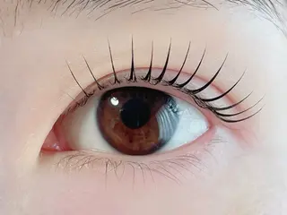 マツエク・マツパ MIRROR eyelashes eyebrows所属・ユウナ ︎︎‪ MIRRORのマツエク・マツパデザイン