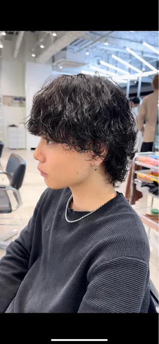 ミディアム パーマ メンズ fifth park 六反穂 龍介のヘアスタイル