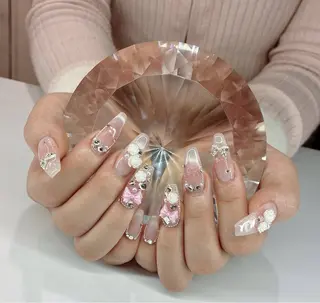 ネイル LoaChaton kaeのネイルデザイン