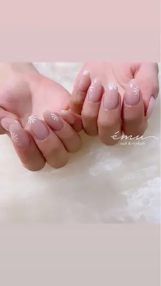 ネイル emu sakiのネイルデザイン