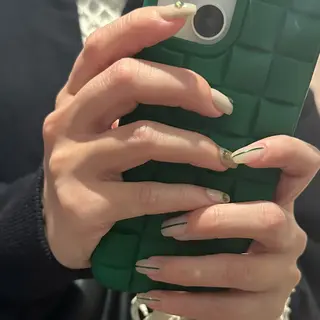 ネイル scré as Ételのネイルデザイン