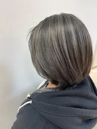 ショート カラー 暖色レイヤー 🥀REIRIのヘアスタイル