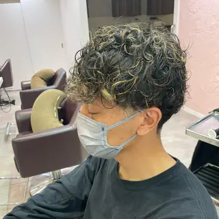 ショート パーマ 松永 梨央のヘアスタイル