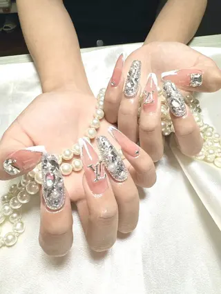 ネイル ENsalon AKIRAのネイルデザイン