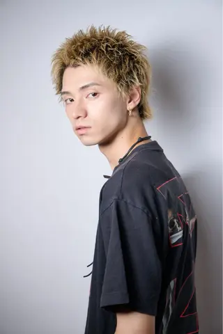 ショート メンズ 鈴木 美璃のヘアスタイル