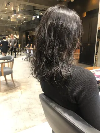 セミロング パーマ マンツーマン／韓国 ヘア‎Amiのヘアスタイル