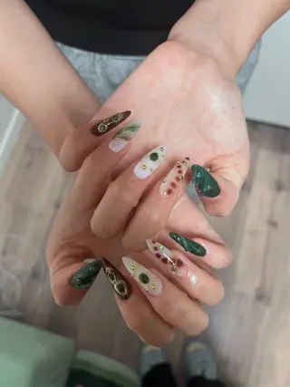 ネイル 京美人所属・京 美人のネイルデザイン