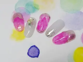 ネイル ティーエヌ 金山駅東口店のネイルデザイン