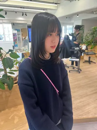 ミディアム 田中 愛梨のヘアスタイル
