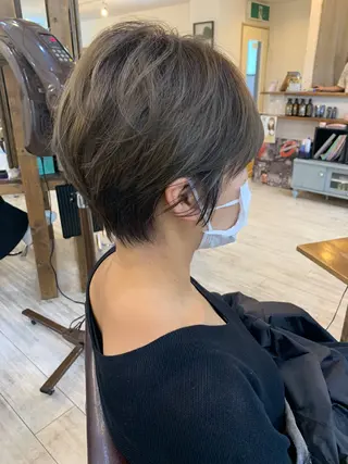 ショート Dear所属・Dear 秋田有美のヘアスタイル