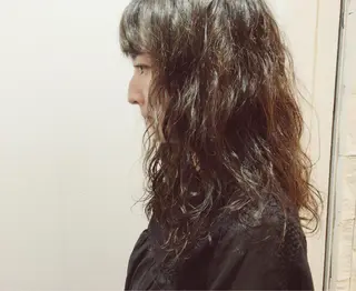 ミディアム セミロング ロング パーマ yuki hair所属・yuki watanabeのヘアスタイル