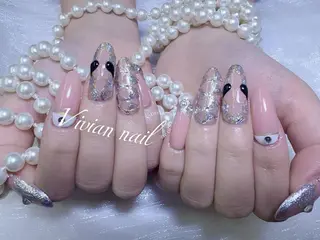 ネイル VIVIAN リサのネイルデザイン