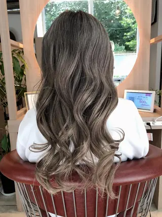 ロング カラー 美髪✨髪質改善特化 🦩対馬🦩のヘアスタイル