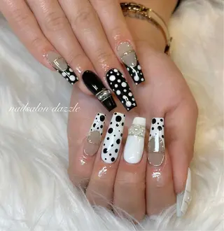 ネイル dazzle所属・渡辺 弘子のネイルデザイン