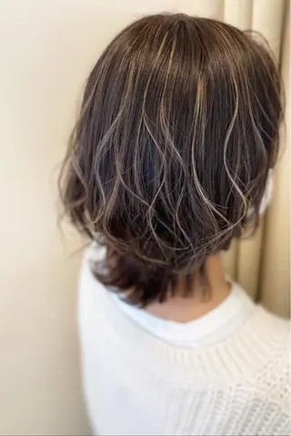 ショート カラー SALOWIN天神大名店所属・羽エクステ/スリム タッキ/kodaiのヘアスタイル