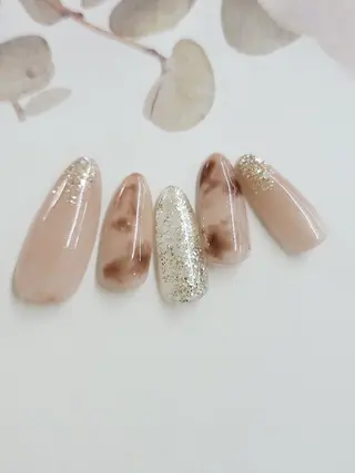 カラー 矢野 美希のネイルデザイン