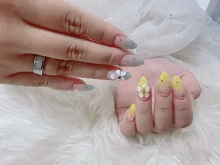 ネイル &ME Momoのネイルデザイン