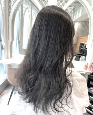 ロング 服部大地/ブリーチ 無しWカラー髪質改善のヘアスタイル